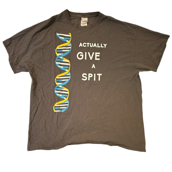 Gildan Gray Tee with DNA Graphic - Picture 1 of 4